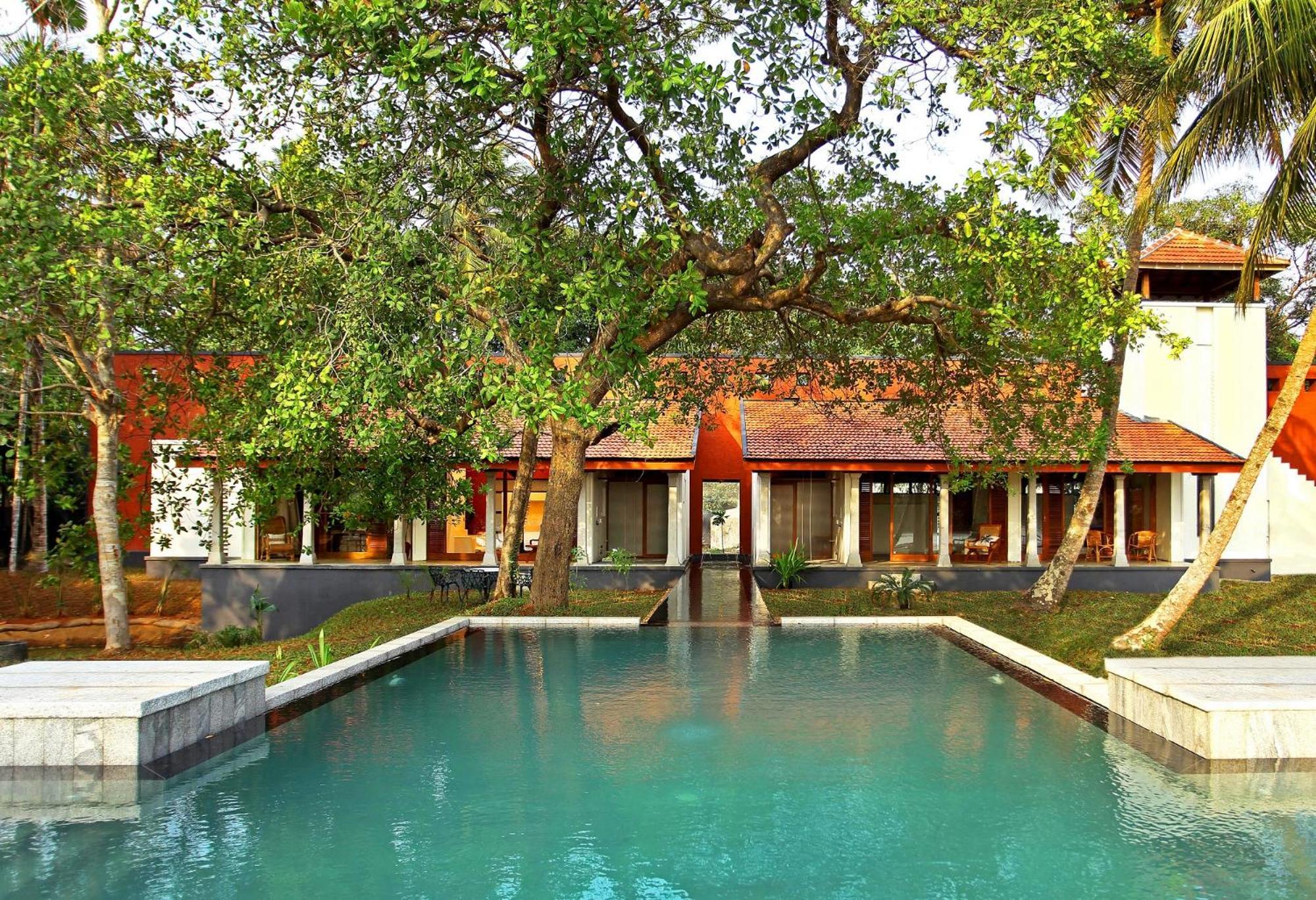 Baymaas Lake House Kochi Exterior photo